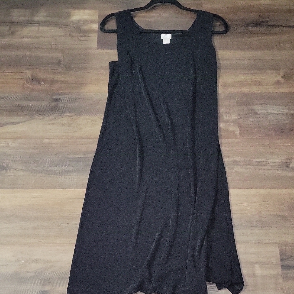 Black Sleeveless Sheath Midi Dress - Picture 9 of 12